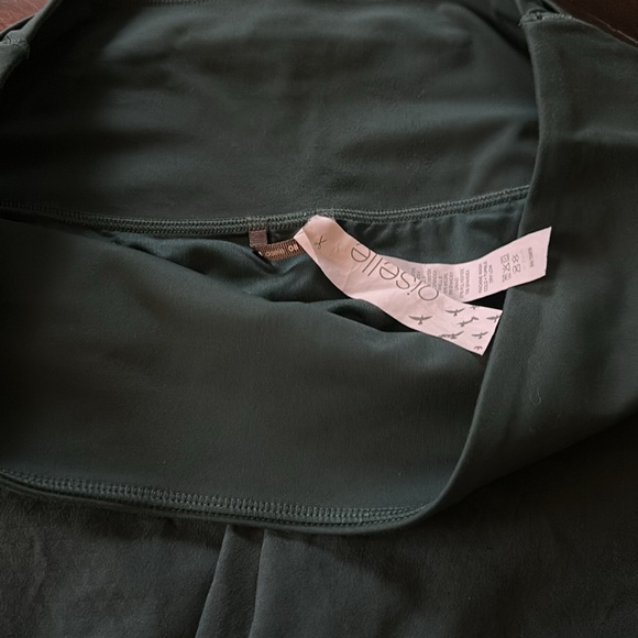 Oiselle High Rise Long Roga - like new size 8- Juniper - Picture 4 of 7